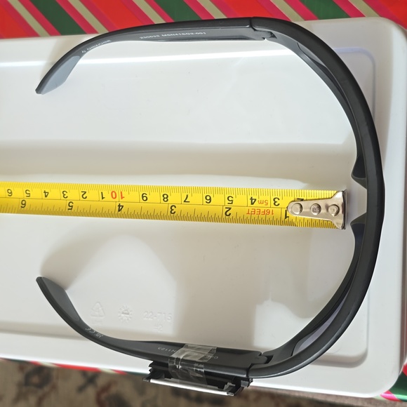 SONOMA BRAND MEN'S 100% UV PROTECTION BLACK SUNGLASSES - Picture 11 of 13